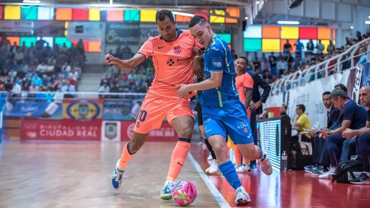 Vi&ntilde;a Albali Valdepe&ntilde;as cae ante el Bar&ccedil;a pese a plantar cara (2-4)