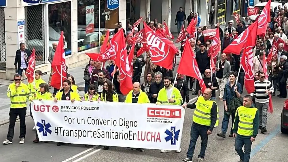 Imagen de archivo de una concentraci&oacute;n de trabajadores del transporte sanitario por el convenio colectivo