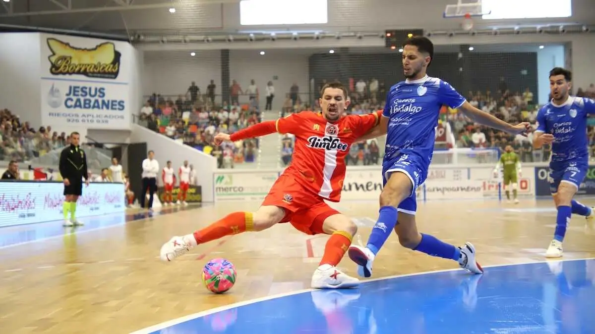 El Manzanares firma un empate de oro ante el Jimbee Cartagena (4-4)