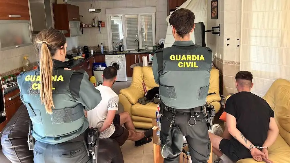 Cae un cultivo con 1.194 plantas de marihuana en un chal&eacute; de Uceda (Guadalajara)