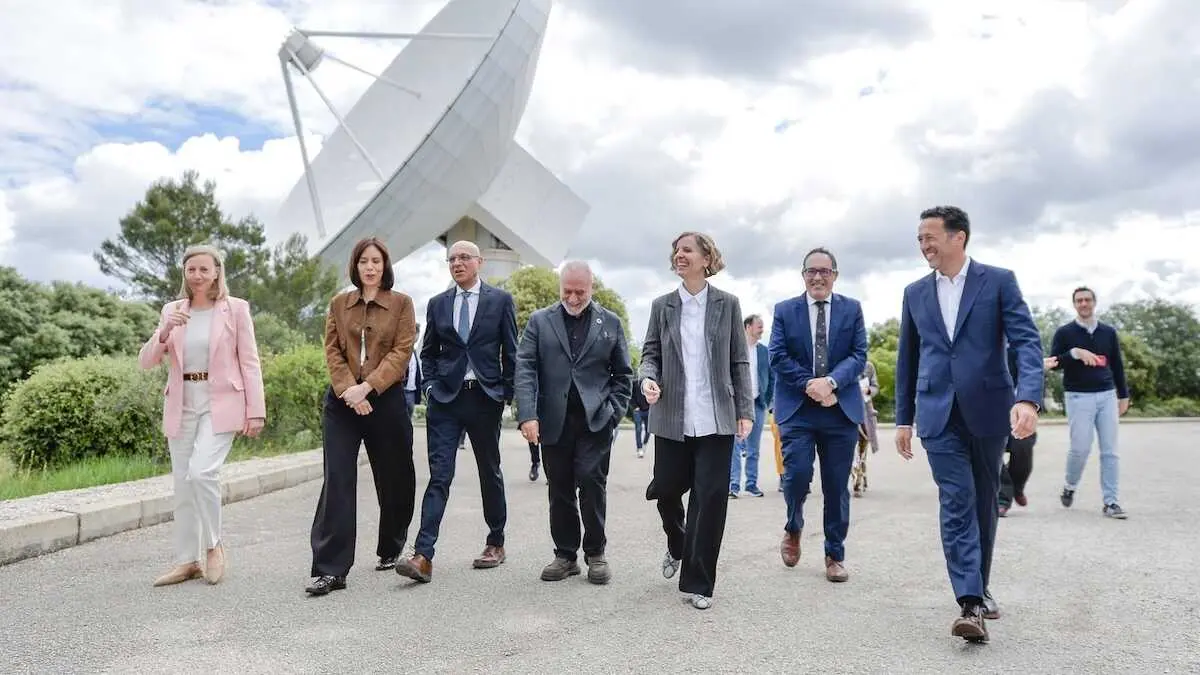 La ministra de Ciencia, Innovaci&oacute;n y Universidades, Diana Morant, en el observatorio de Yebes (Guadalajara) - EP/Rafael Mart&iacute;n Solano