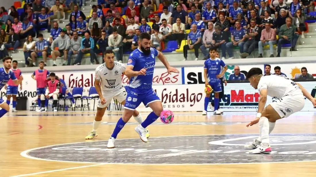 Manzanares empata con Alzira y jugar&aacute; el play off ante Palma (3-3)
