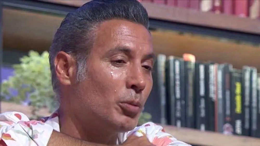 Asesinado en una calle. Pitingo roto de dolor llora tras el tr&aacute;gico crimen