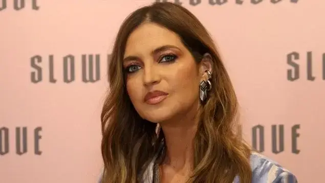 Sara Carbonero contiene las l&aacute;grimas al hablar: "Nunca voy a estar bien"