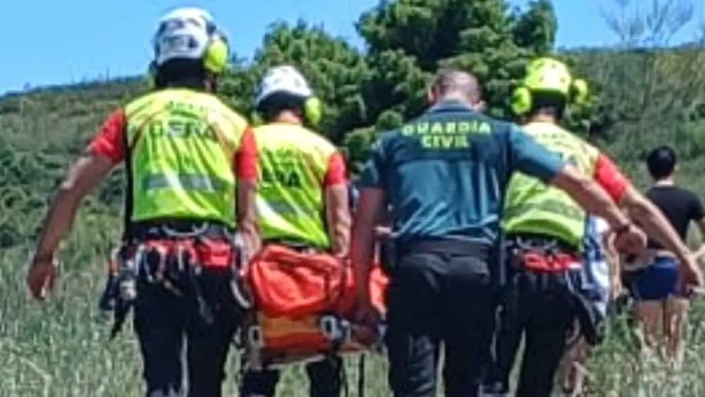 Rescatado en helic&oacute;ptero un senderista en Valdepe&ntilde;as de la Sierra (Gudalajara)