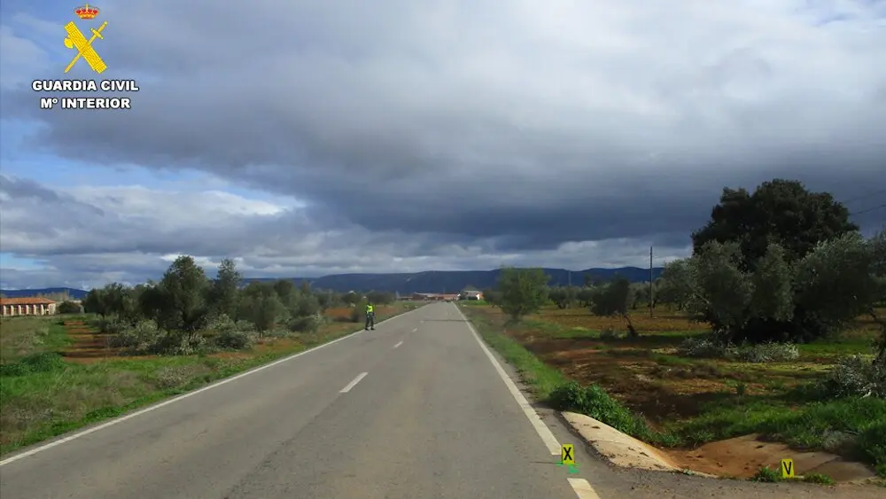 Atropella mortalmente a una peatona en Porzuna (Ciudad Real) y huye a Burgos