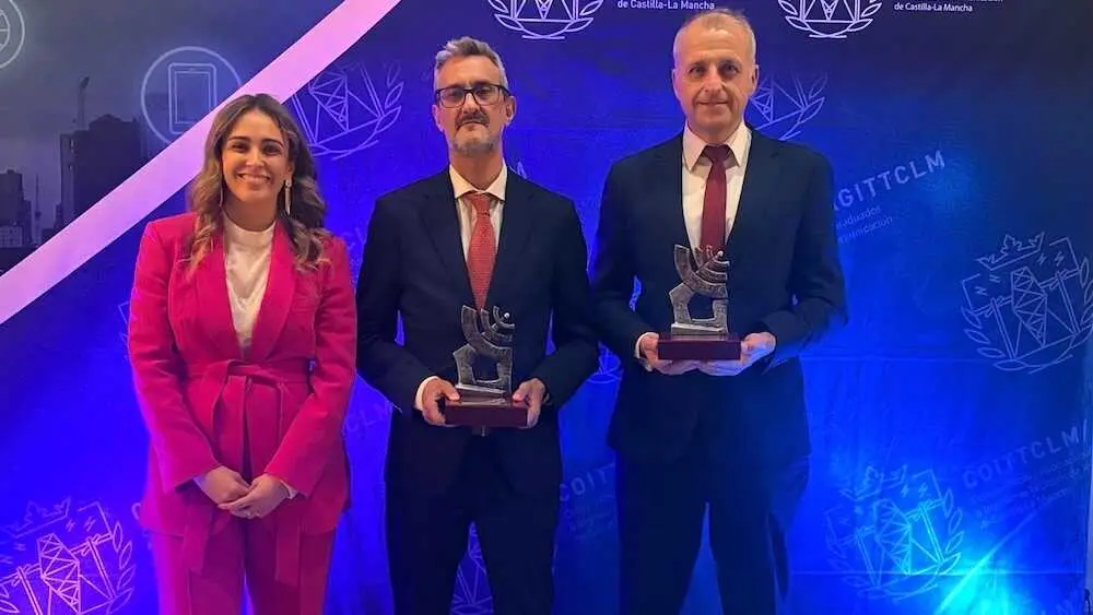La Agencia de Transformaci&oacute;n Digital y el foro Five CLM, premiados por el Colegio de Ingenieros de Telecomunicaciones.