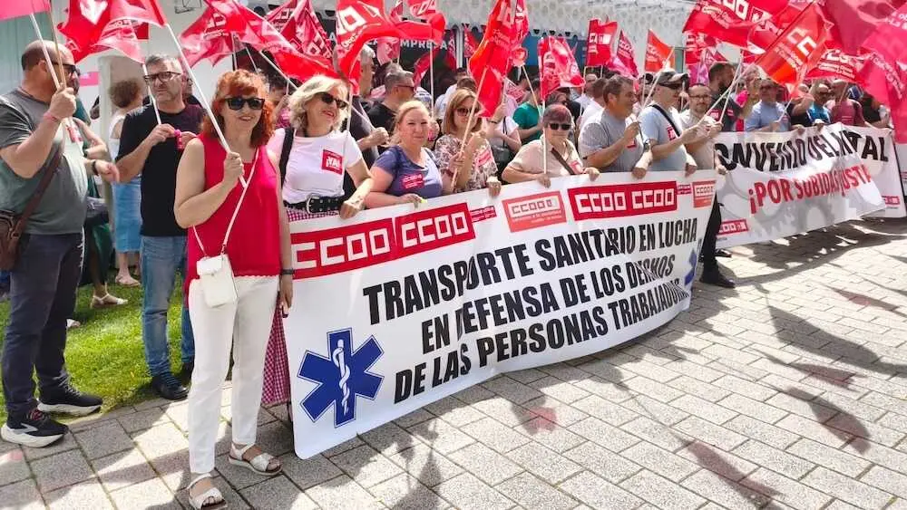 El transporte sanitario de Castilla-La Mancha protesta por el bloqueo del convenio