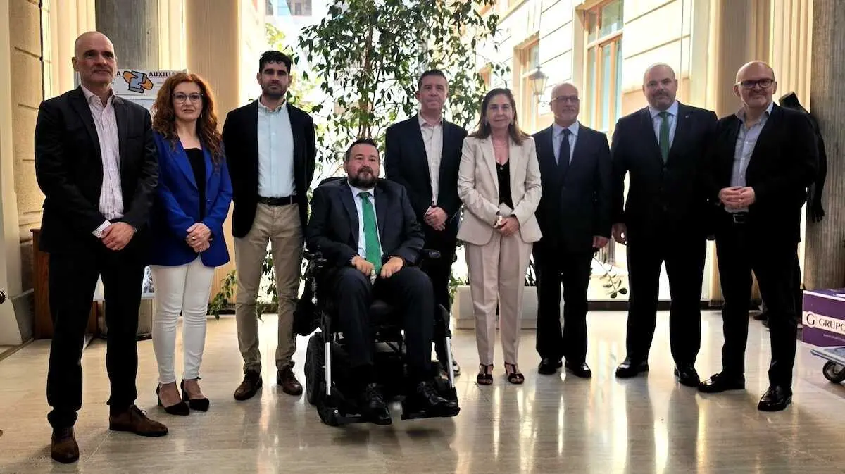 La Reina Sof&iacute;a presidir&aacute; el gran congreso sobre la ELA en La Roda