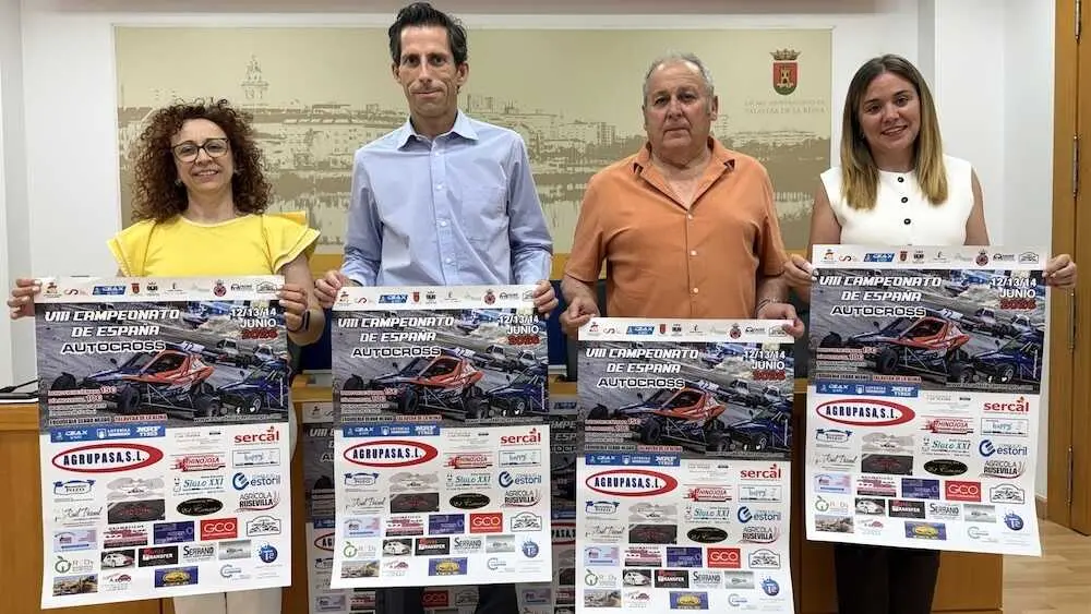 Talavera re&uacute;ne a m&aacute;s de cien pilotos en el Nacional de Autocross