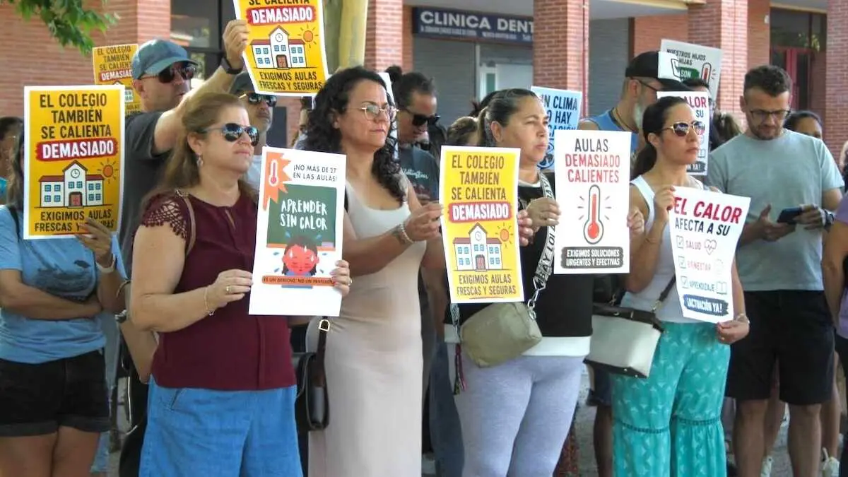 Las AMPA de Toledo exigen climatizaci&oacute;n urgente en las aulas por el calor - Fotograf&iacute;a: CMM