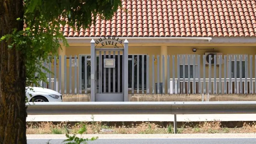 En la imgen de archivo el cuartel de la Guardia Civil de Las Pedro&ntilde;eras (Cuenca)