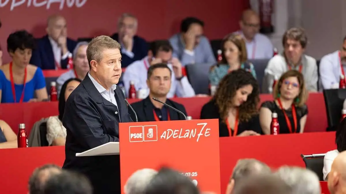 En la imagen de archivo Emiliano Garc&iacute;a-Page en una intervenci&oacute;n en un Comit&eacute; Federal del PSOE