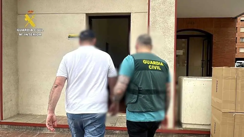Siete investigados por una red que estaf&oacute; 243.000 euros por email