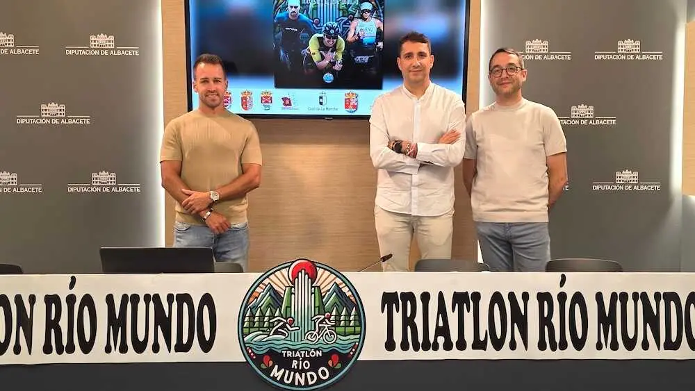 Ri&oacute;par espera a m&aacute;s de 250 triatletas en el II Triatl&oacute;n R&iacute;o Mundo