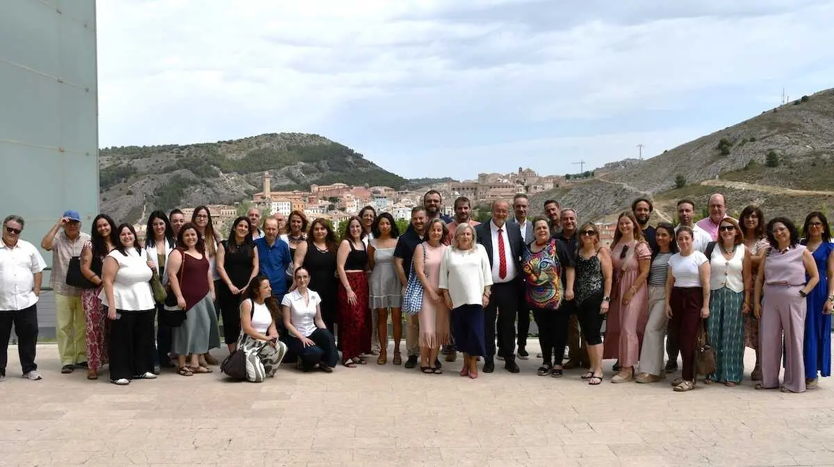 El vicepresidente primero del Gobierno de Castilla-La Mancha, Jos&eacute; Luis Mart&iacute;nez Guijarro, comparti&oacute; este jueves en Cuenca un desayuno de trabajo con las entidades sociales integradas en EAPN.