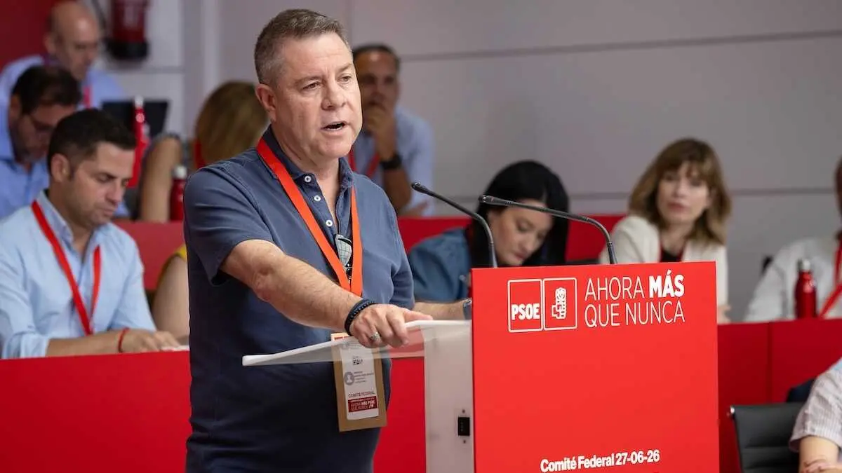 El presidente regional y secreetario general del PSOE de Castilla-La Mancha, Emiliano Garc&iacute;a-Page, durante su intervenci&oacute;n este s&aacute;bado en el Comit&eacute; Federal del partido.