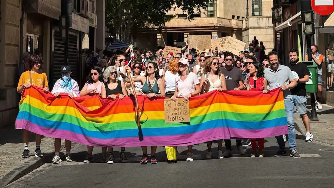 Albacete sale a la calle por el Orgullo LGTBI en defensa de la igualdad