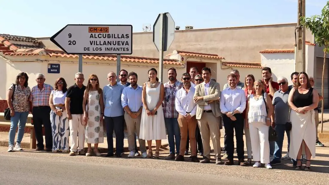 El vicepresidente segundo del Gobierno de Castilla-La Mancha, Jos&eacute; Manuel Caballero, ha presentado las actuaciones en la CM-412 en el tramo que une Pozo de la Serna y Villanueva de los Infantes (Ciudad Real).