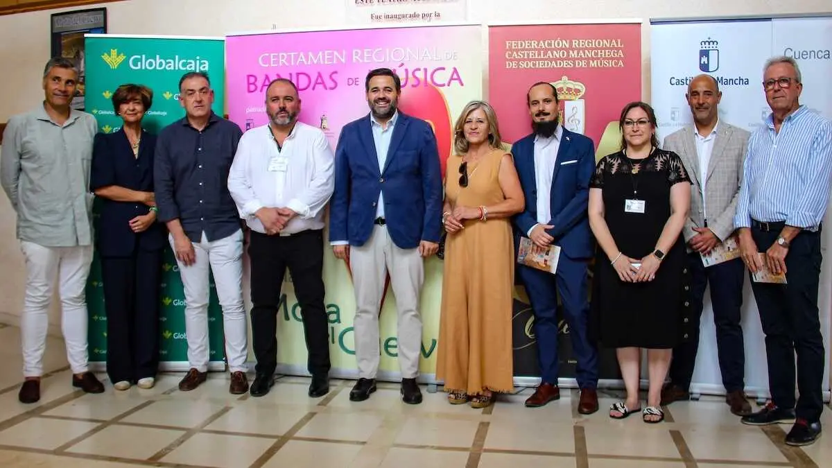 El presidente del PP de Castilla-La Mancha, Paco N&uacute;&ntilde;ez, ha asistido al XII Certamen Regional de Bandas de M&uacute;sica 'Villa Cervantina', celebrado en Mota del Cuervo (Cuenca).