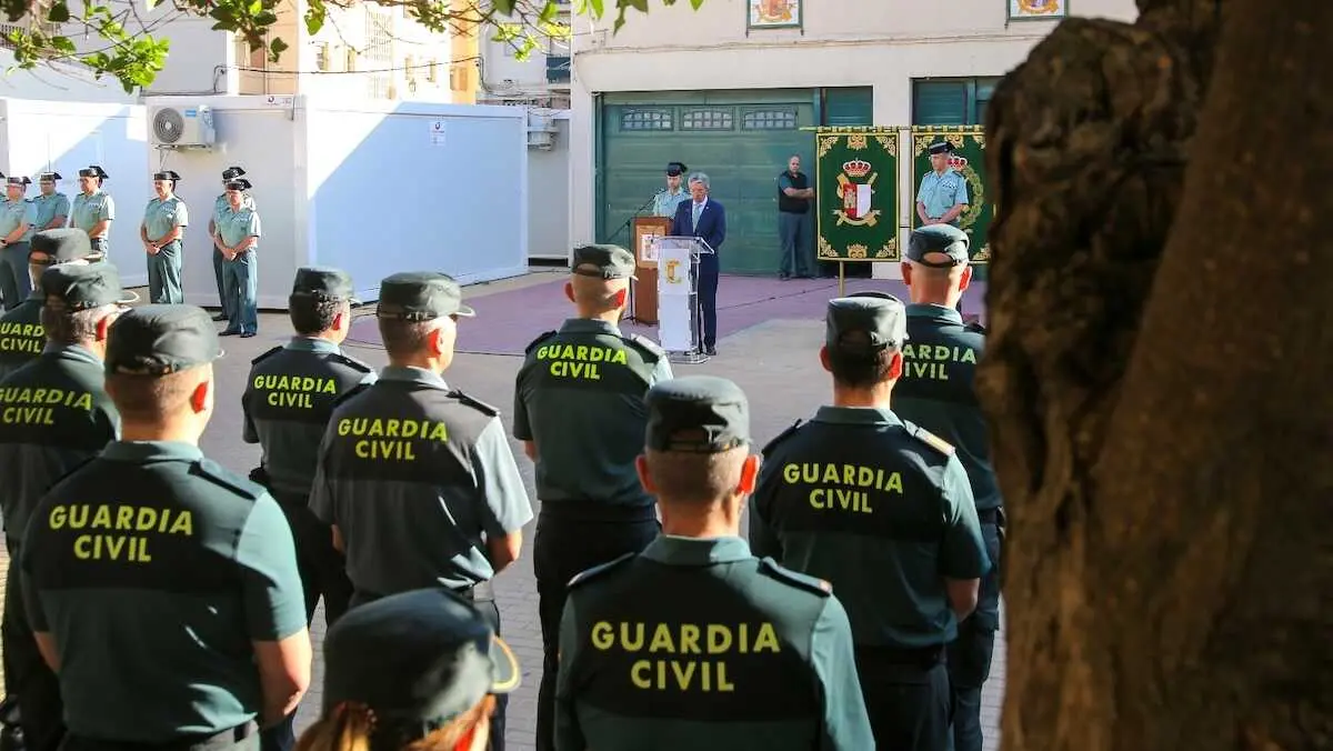 El delegado del Gobierno en Castilla-La Mancha, Jos&eacute; Pablo Sabrido, ha presidido en Toledo el acto de la Guardia Civil con motivo del D&iacute;a de las V&iacute;ctimas del Terrorismo.