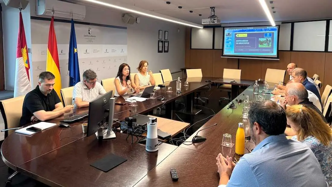 Castilla-La Mancha activa la prevenci&oacute;n frente a Newcastle con el sector av&iacute;cola
