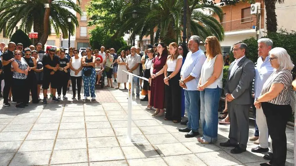 Alameda de la Sagra (Toledo) clama contra el asesinato machista de Rosana