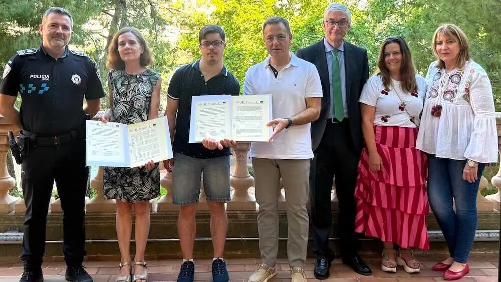 El Ayuntamiento de Albacete ofrece pr&aacute;cticas a usuarios de Asprona