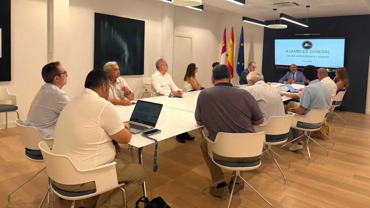 El TSJCLM deja sin gerente al Consorcio de Bomberos de Ciudad Real. En la imagen un instante de la Asamblea General del SCIS