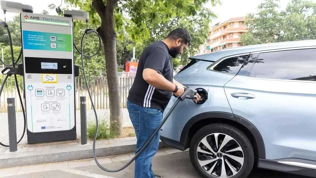 veh&iacute;culo el&eacute;ctrico, coche el&eacute;ctrico, el&eacute;ctricos, motor, recarga, carga,