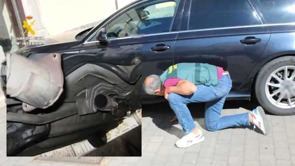 Tres detenidos por trece robos de catalizadores, uno en Alovera (Guadalajara)
