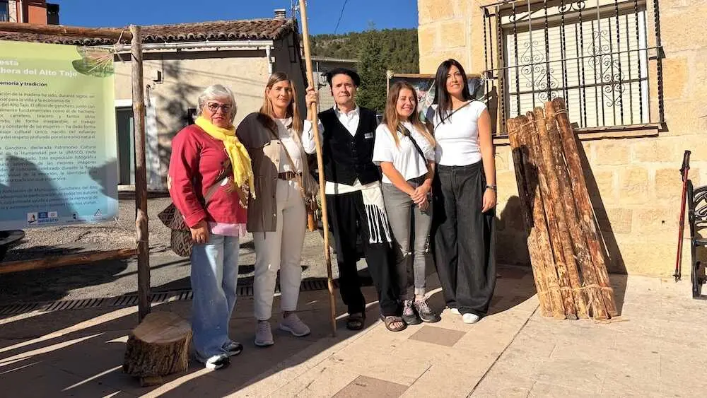 La secretaria general y portavoz parlamentaria del Partido Popular de Castilla-La Mancha, Carolina Agudo, este s&aacute;bado en la XXX Fiesta Ganchera del Alto Tajo en Poveda de la Sierra (Guadalajara).