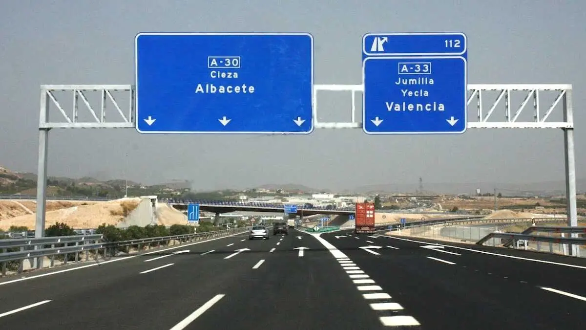 Imagen de archivo de la autov&iacute;a A-30