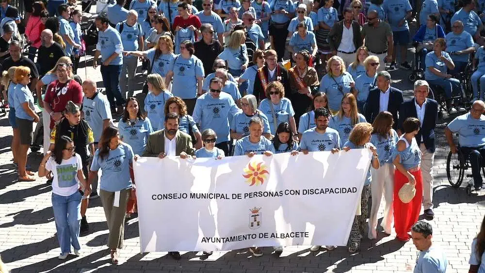 Imagen de la Marcha del Día de la Discapacidad este jueves en la Feria de Albacete 2026