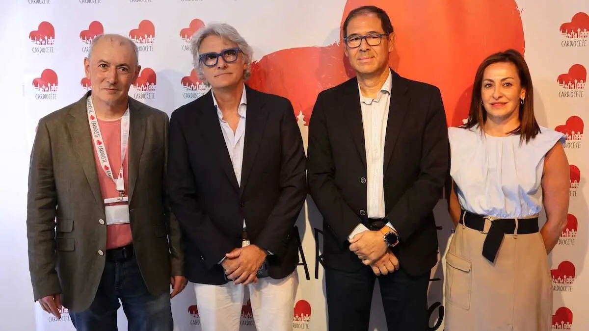 El director general de Hospitales del Servicio de Salud de Castilla-La Mancha (Sescam), &Oacute;scar Talavera, ha participado en la inauguraci&oacute;n de la quinta edici&oacute;n de las Jornadas de Cardiolog&iacute;a de Albacete, Cardiocete