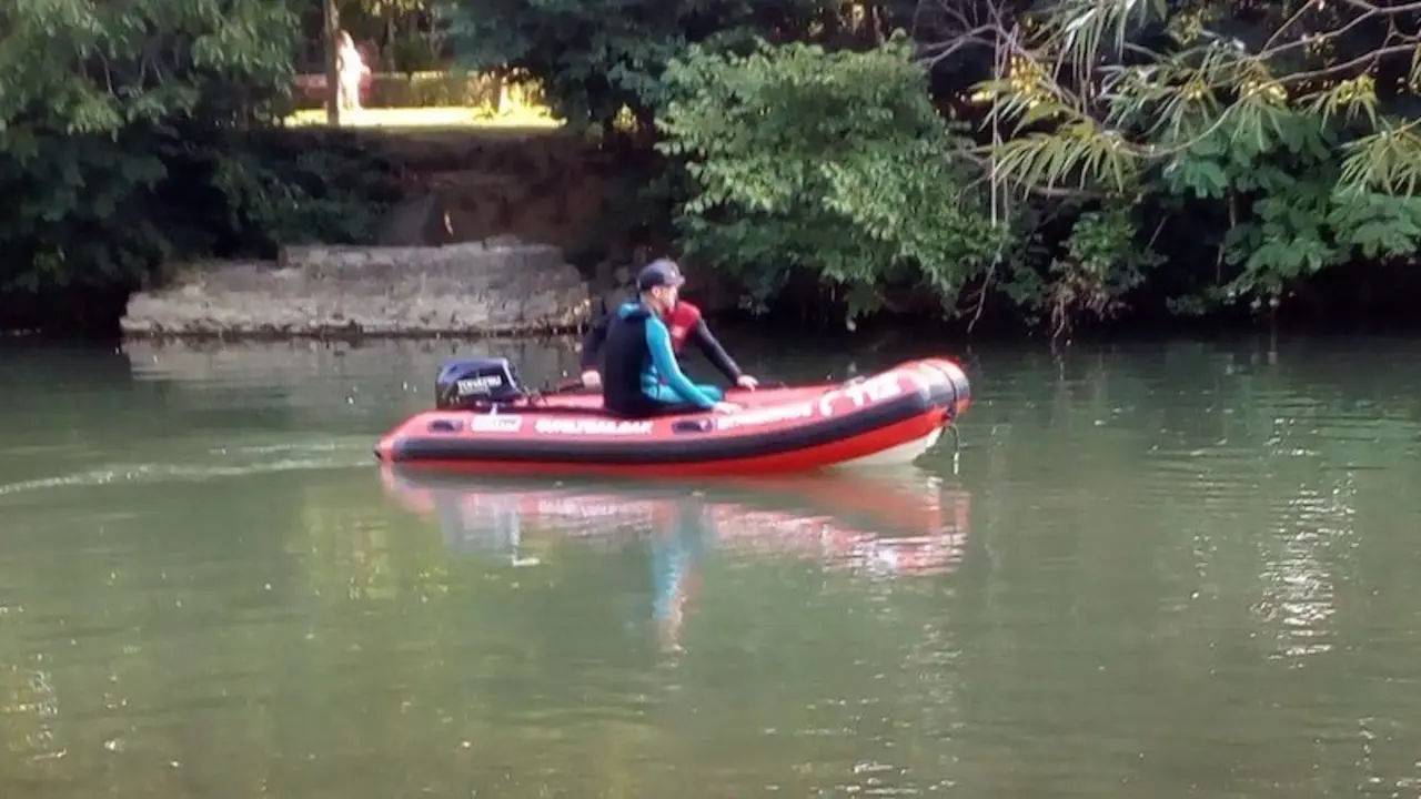 Localizan en un río el cuerpo de una mujer que estaba desaparecida desde hace días, rescate, búsqueda, geas, bomberos, pantano, embalse, 