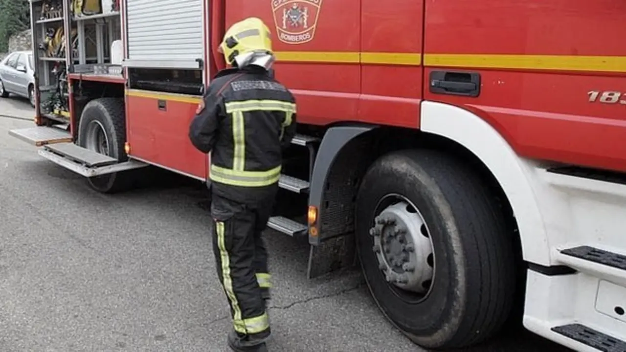 Bomberos sofocan el incendio en un restaurante del Casco Histórico de Toledo
