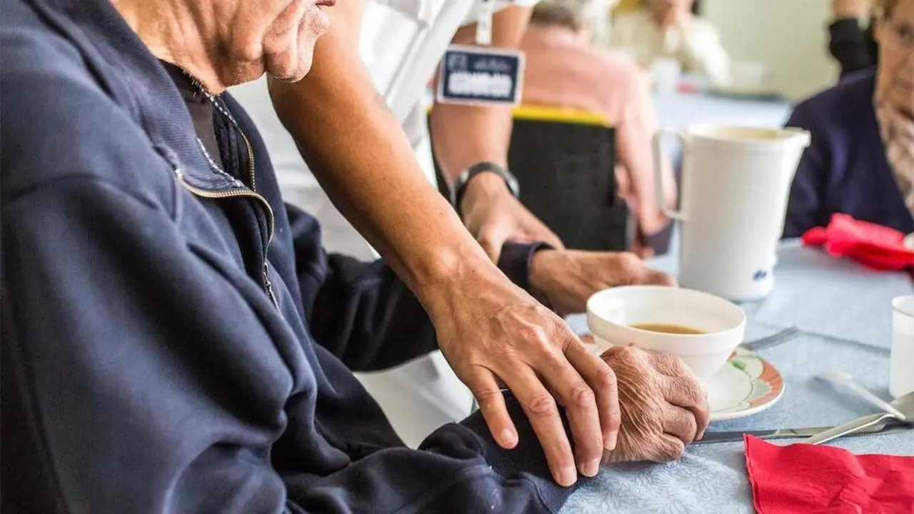 Castilla-La Mancha, tercera región con menos dependientes en el limbo y la segunda en ayudas, dependencia, alzheimer, mayores, discapacidad