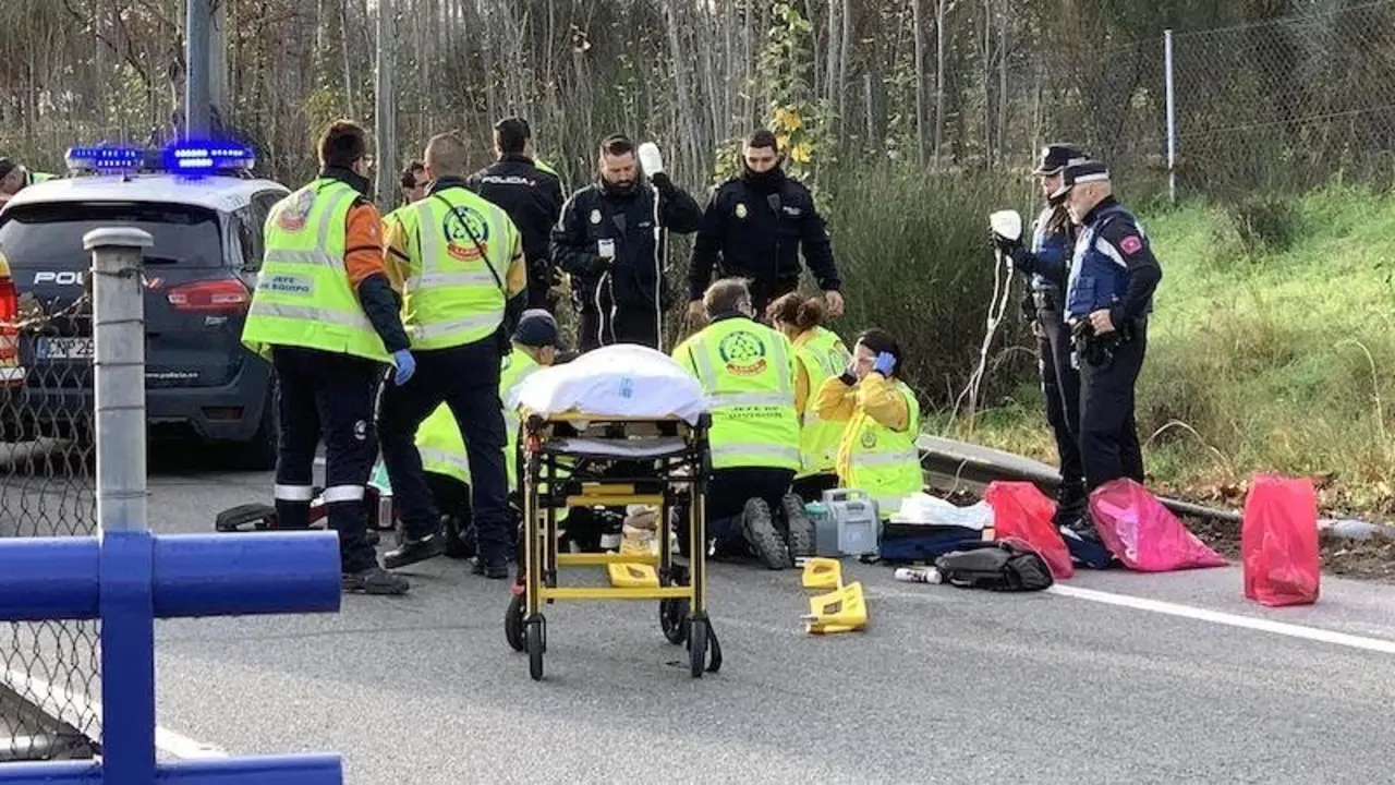Muere un hombre tras ser atropellado por un vehículo en un paso de peatones