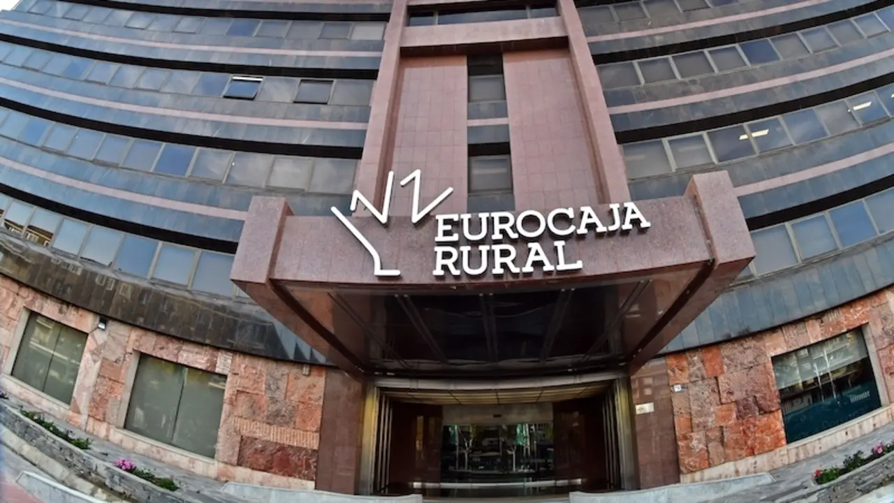 Eurocaja Rural exime del pago del alquiler a familias del Fondo Social de Vivienda