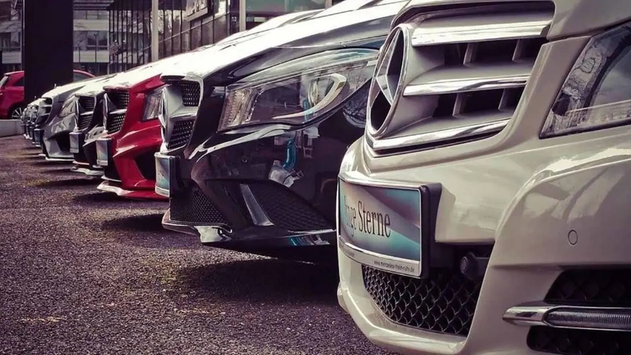 ¿En qué consiste el renting de Mercedes y qué ventajas ofrece?