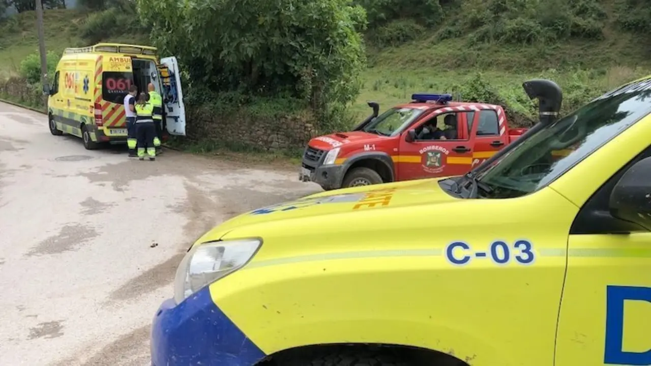 Muere un hombre mientras realizaba una ruta en grupo con una moto de trail en un paraje