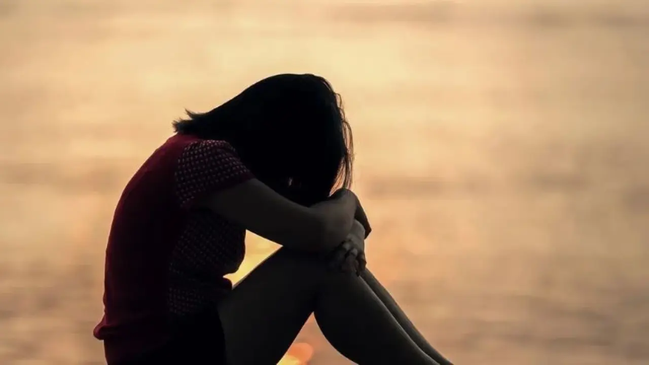 Una mujer viola a su hija de 9 años tras drogarla y comparte el vídeo por Whatsapp por error, violación, abuso sexual, depresión, violencia machista, violencia de género, agresión sexual,&nbsp;