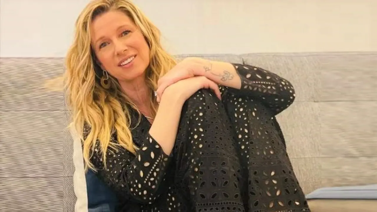 Anne Igartiburu abre su corazón y confiesa la dura experiencia con la adopción de sus hijas