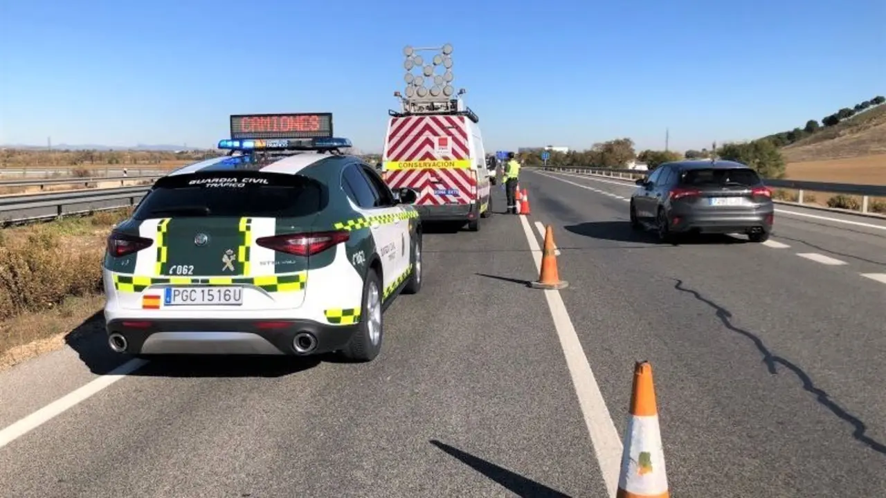 Muere un hombre atropellado por un coche cuyo conductor se ha dado a la fuga, accidente de tráfico,&nbsp;