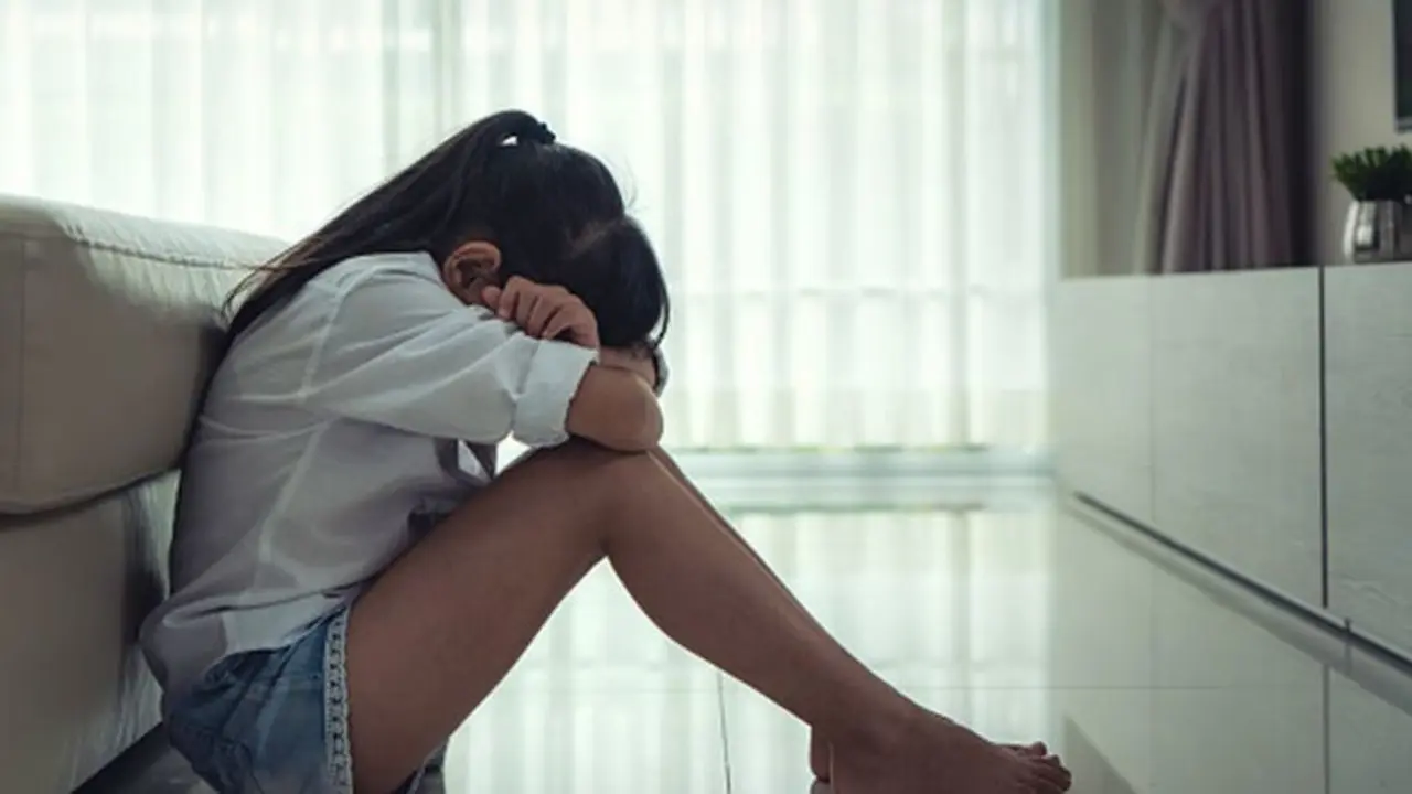 Agrede y viola a la hija menor de 15 años de un amigo suyo tras llevarla a su casa, violación, abuso sexual, agresión sexual, acoso escolar, acoso,&nbsp;