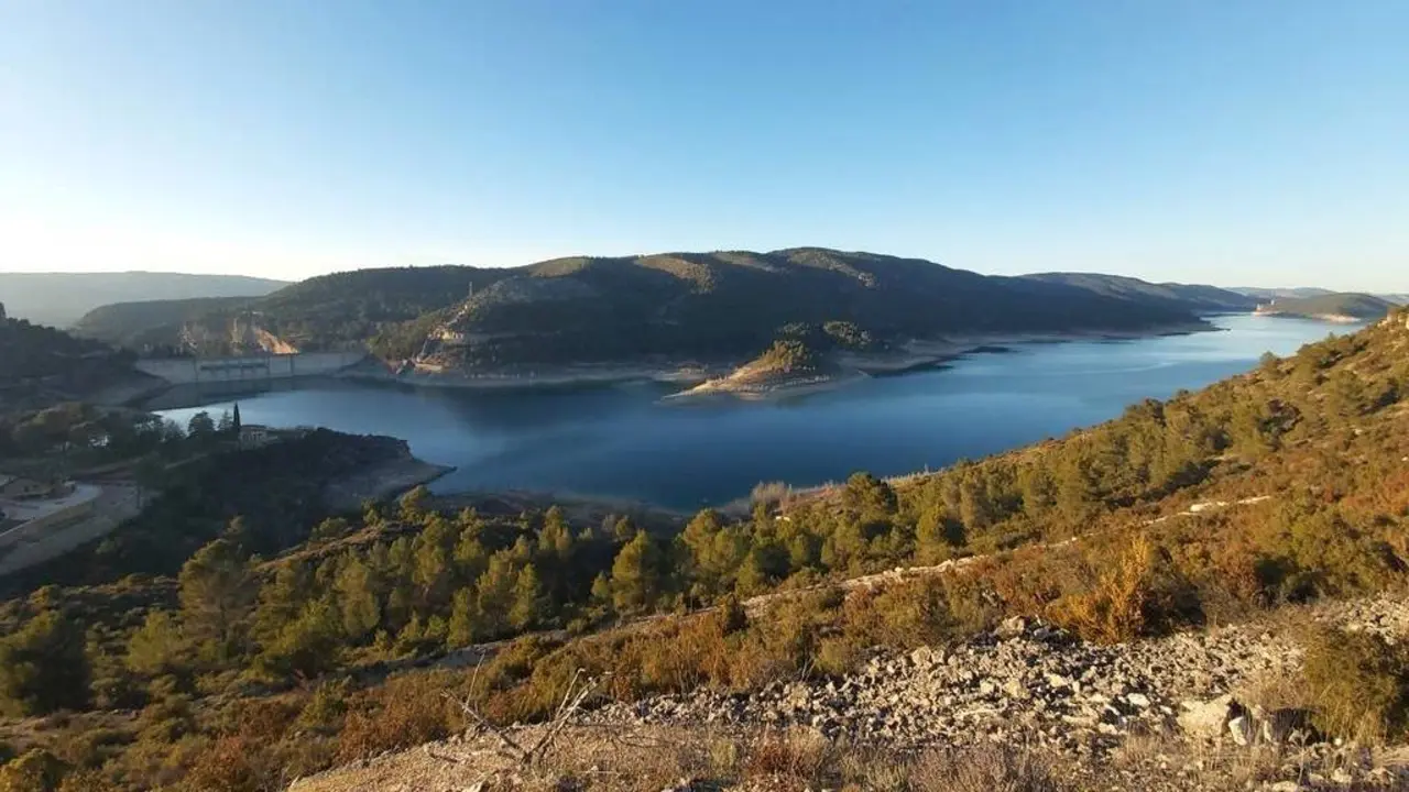 En la imagen el embalse de Entrepeñas en la cabecera del río Tajo - Fotografía: @rioTajoVIVO