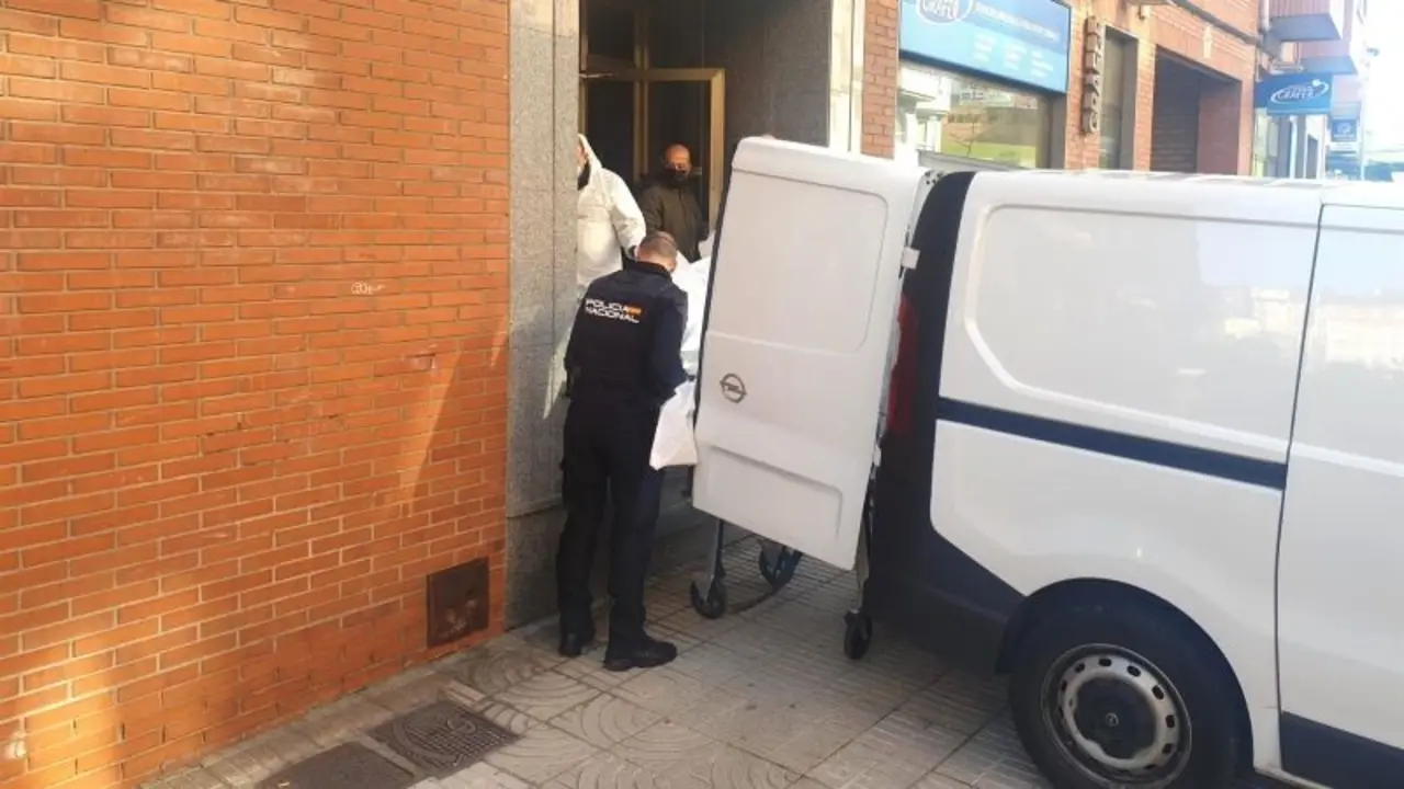 Hallan asesinada a puñaladas a una niña de 14 años en la vivienda de un vecino, asesinato, cadáver, violencia de género, violencia machista, crimen,&nbsp;