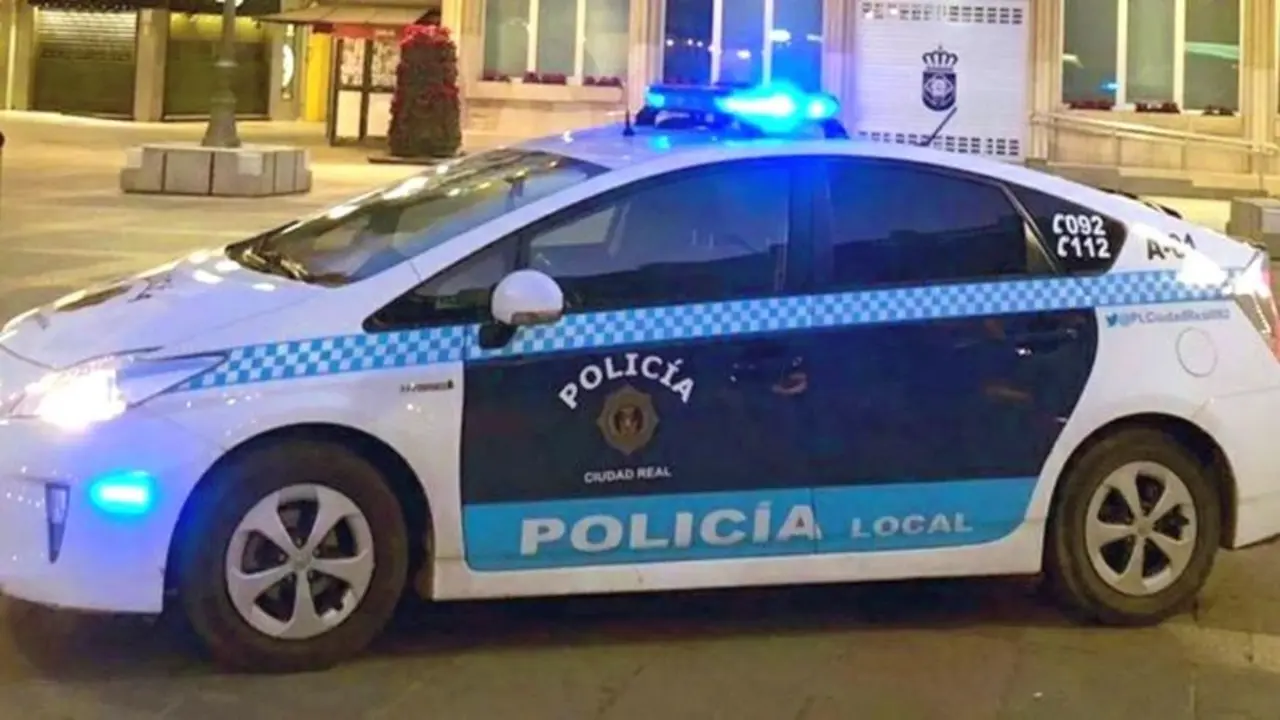En la imagen de archivo una patrulla de la Policía Local de Ciudad Real