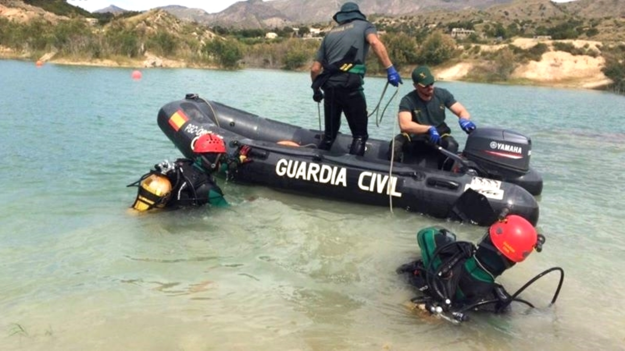 Los GEAS rescatan el cadáver de un joven de 26 años desaparecido en un embalse